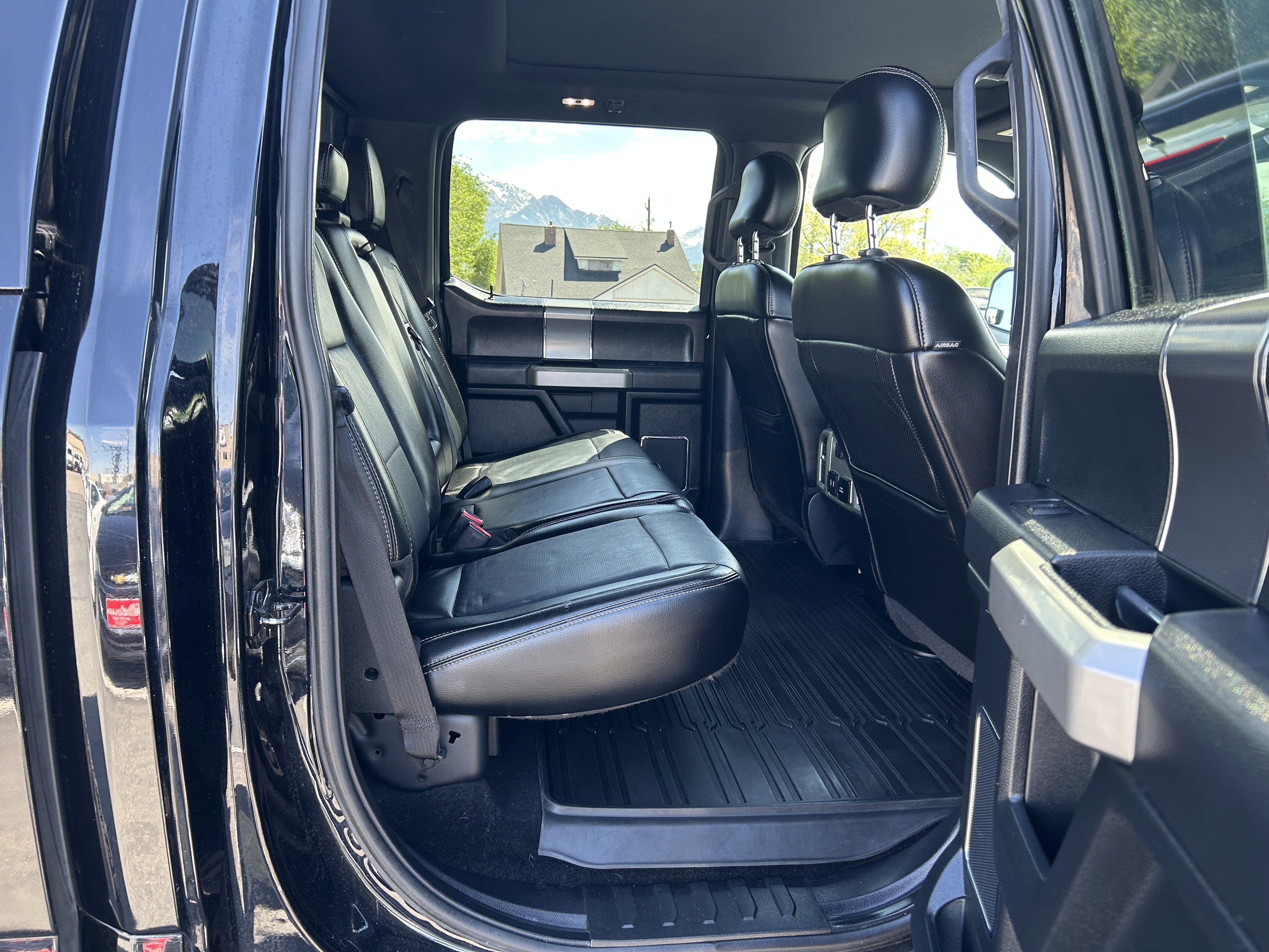 2017 Ford F150 Lariat