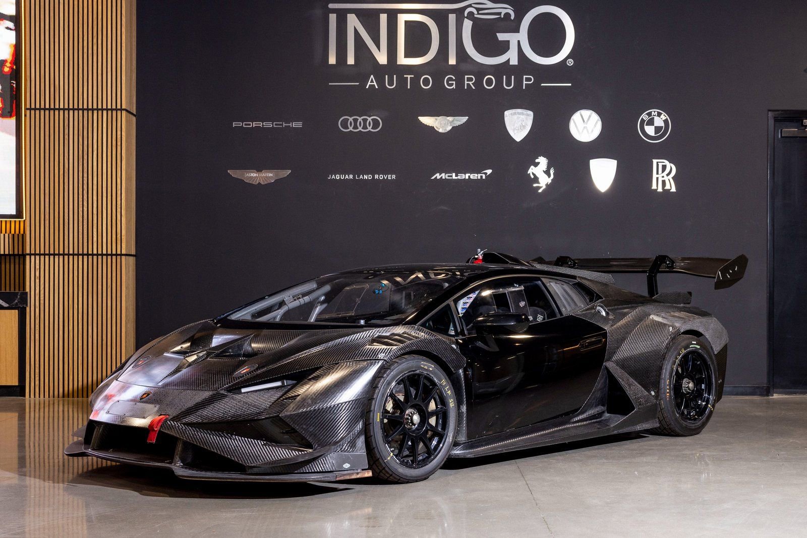 Used 2023 Lamborghini Huracan EVO