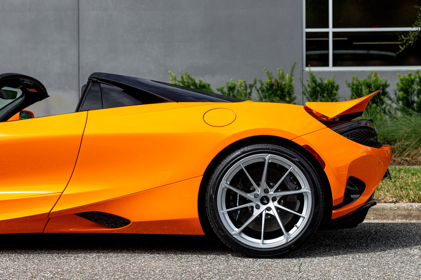 New 2027 McLaren 750S Spider photo 32