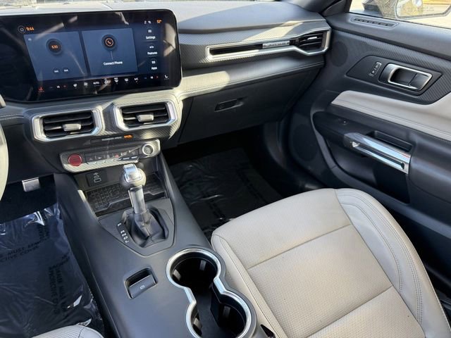 2024 Ford Mustang Premium