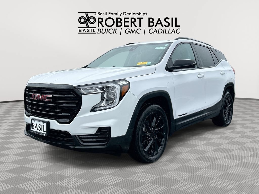 Used 2023 GMC Terrain SLE w/ Driver Convenience Package