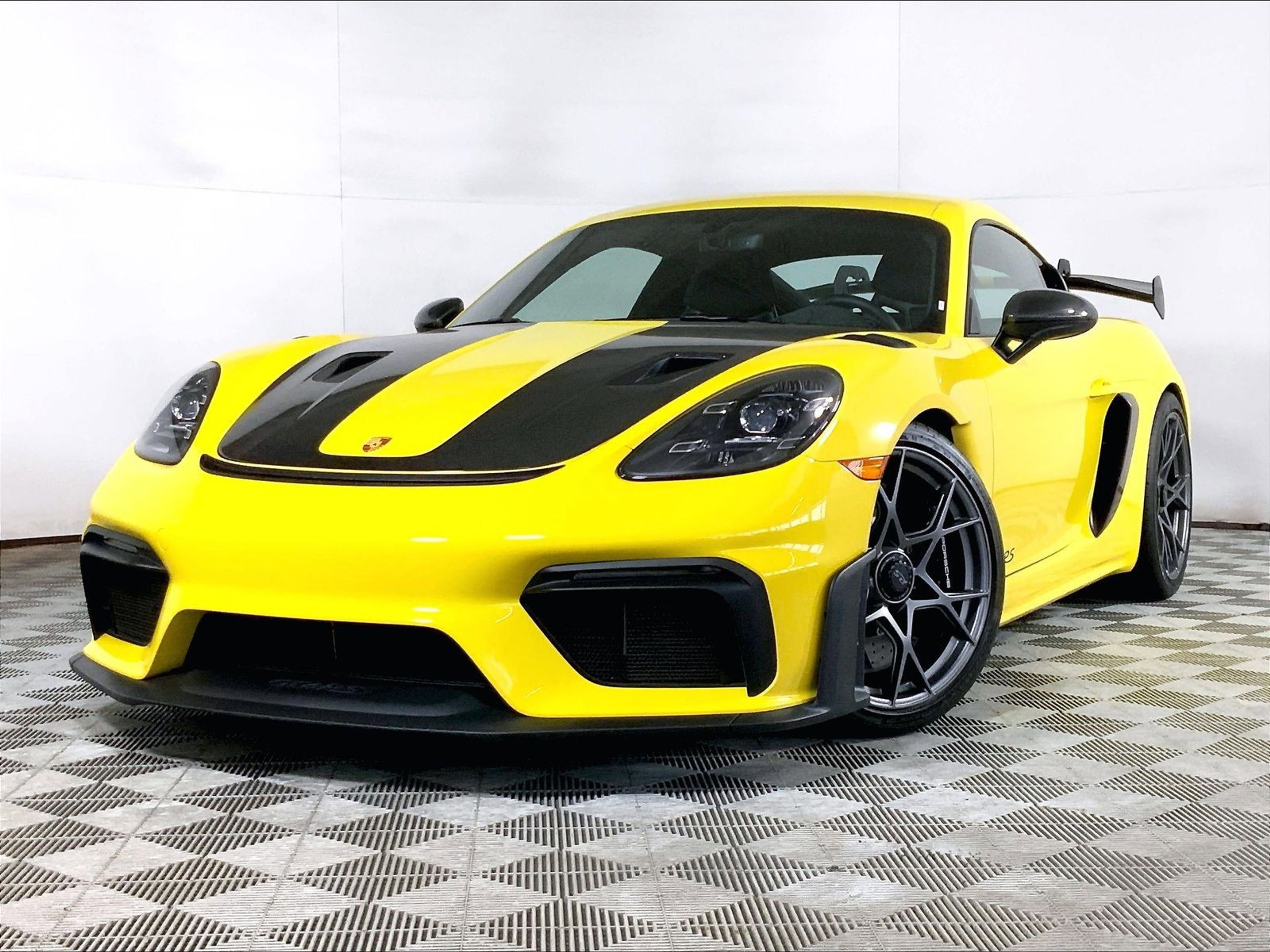 Certified 2024 Porsche 718 Cayman GT4 RS