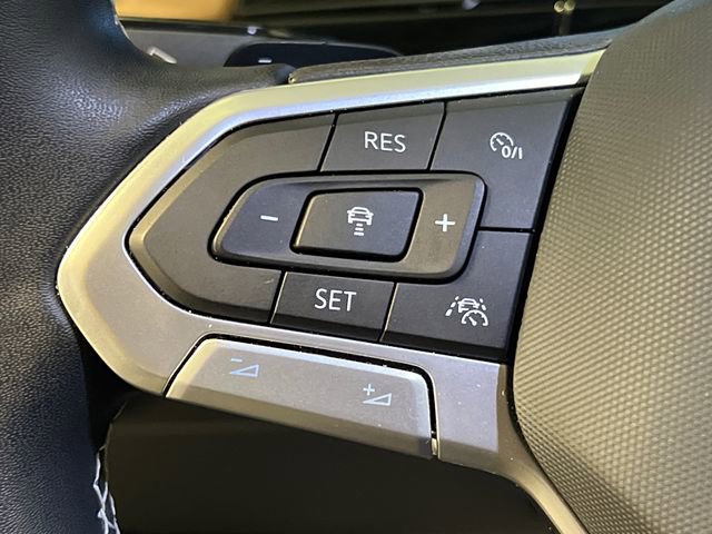 2024 Volkswagen Atlas SE