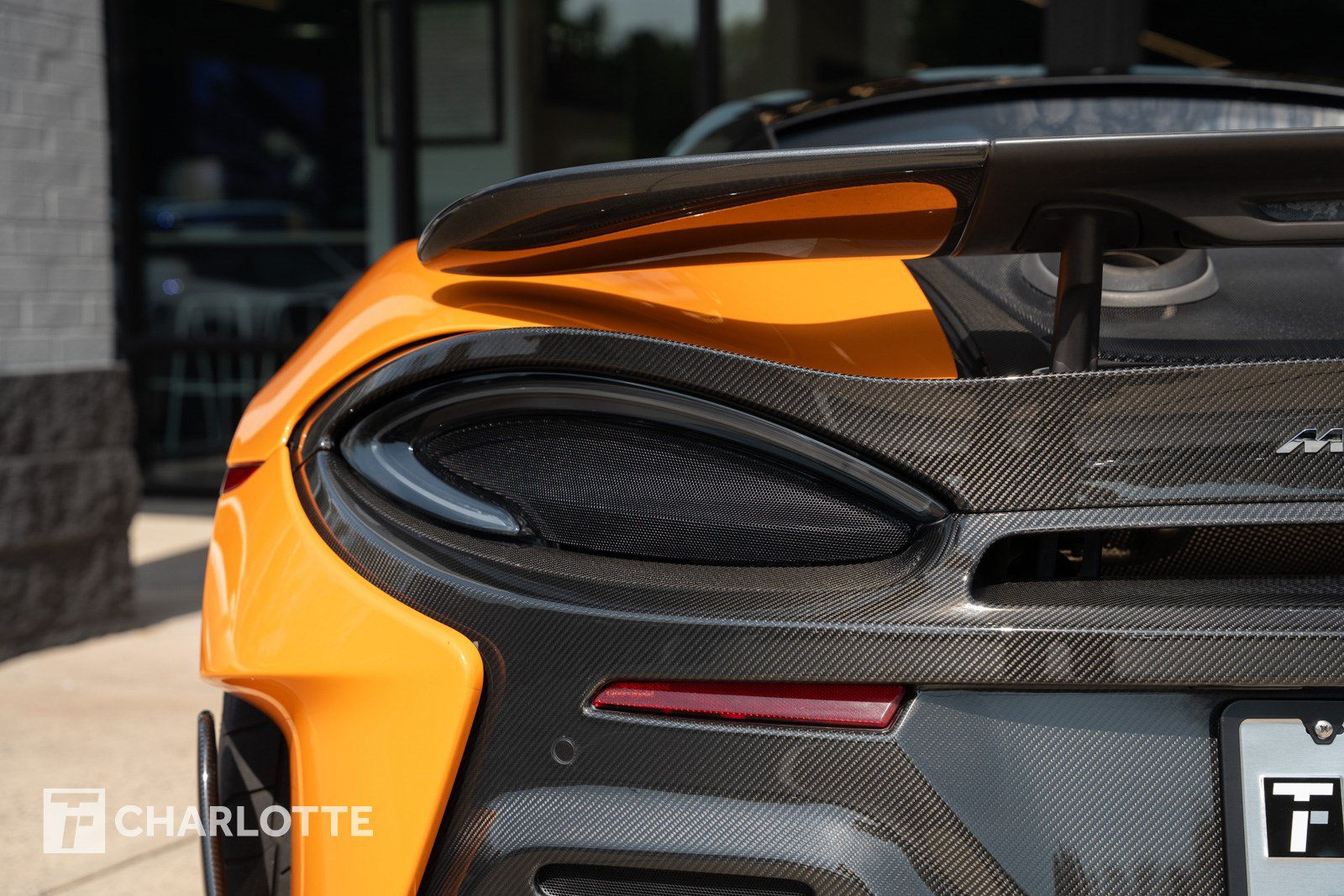 Used 2019 McLaren 600LT photo 16