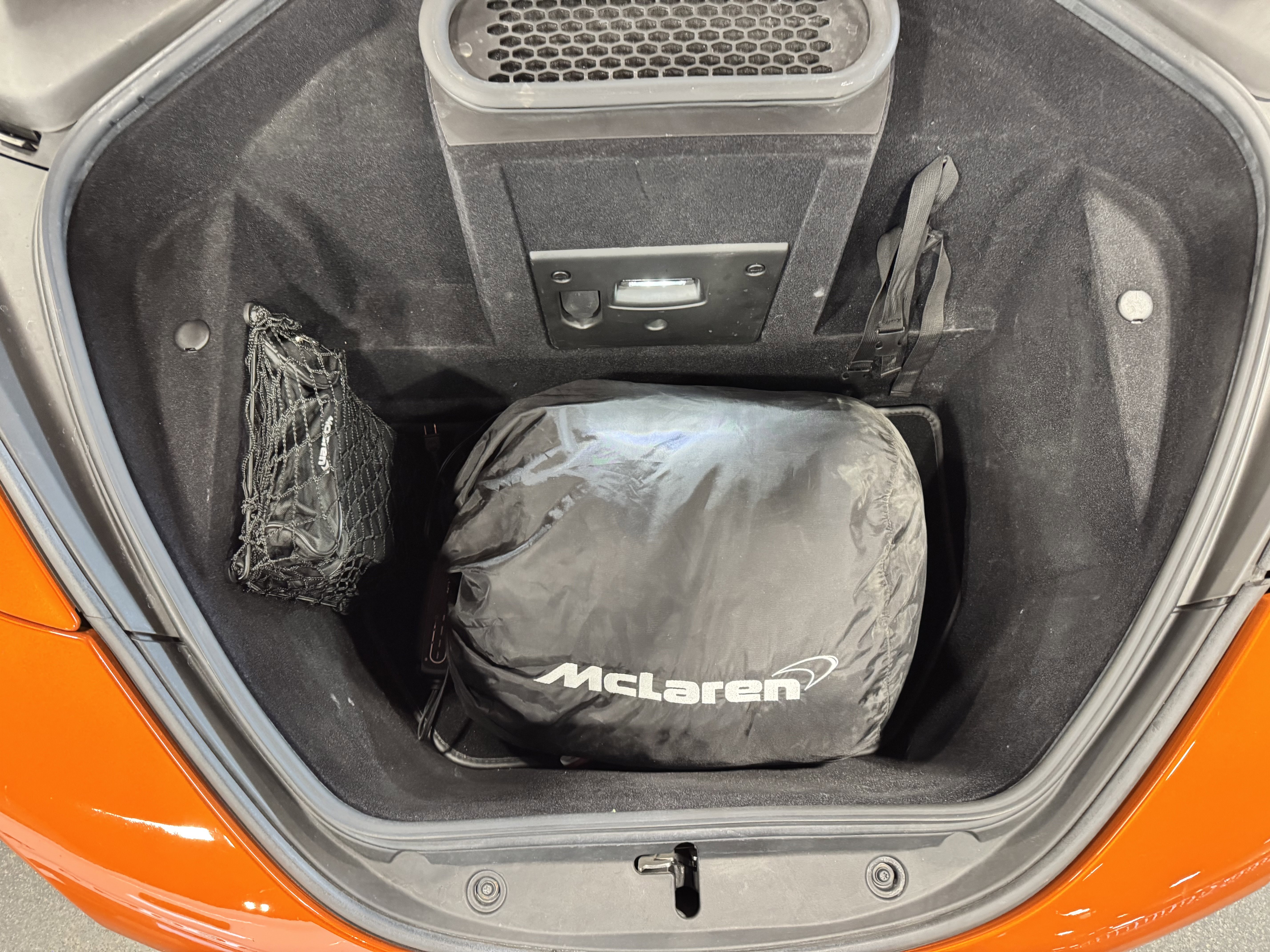 Used 2019 McLaren 720S Performance photo 30