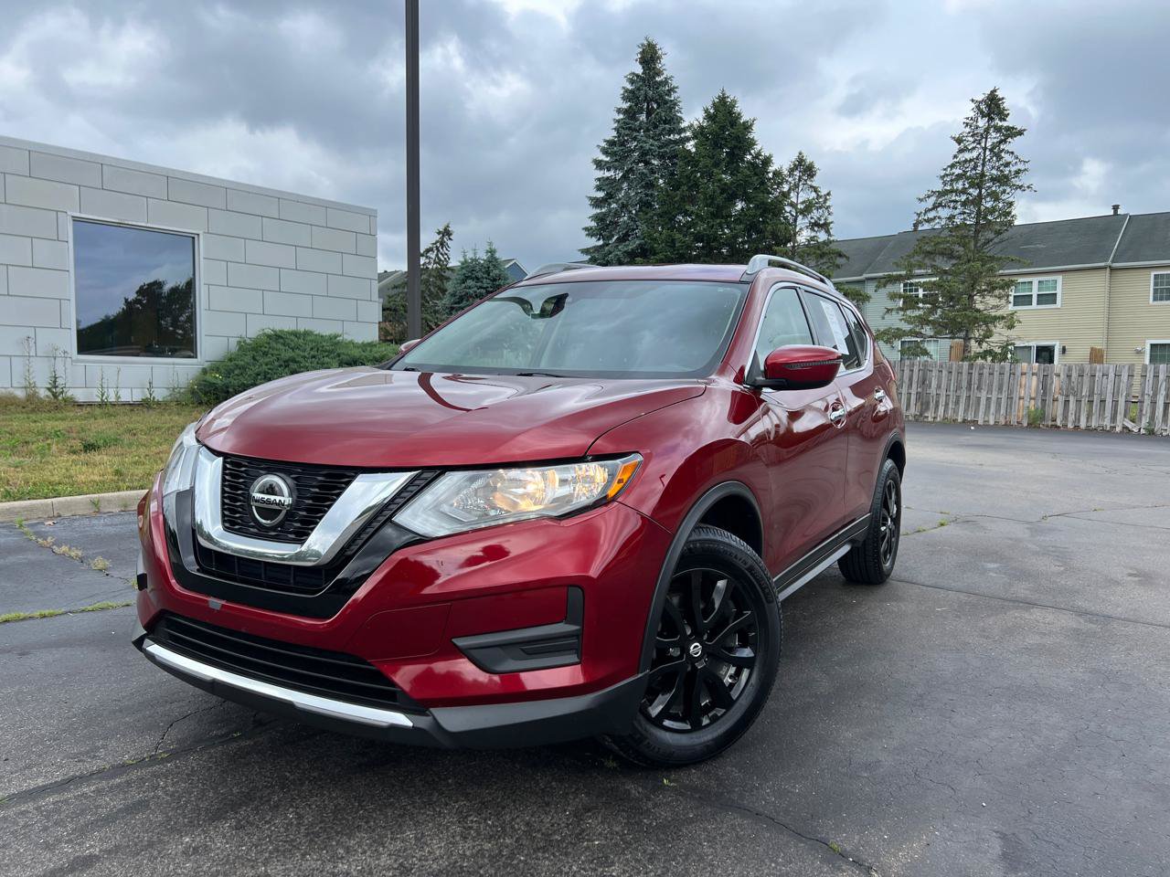 Used 2019 Nissan Rogue SV