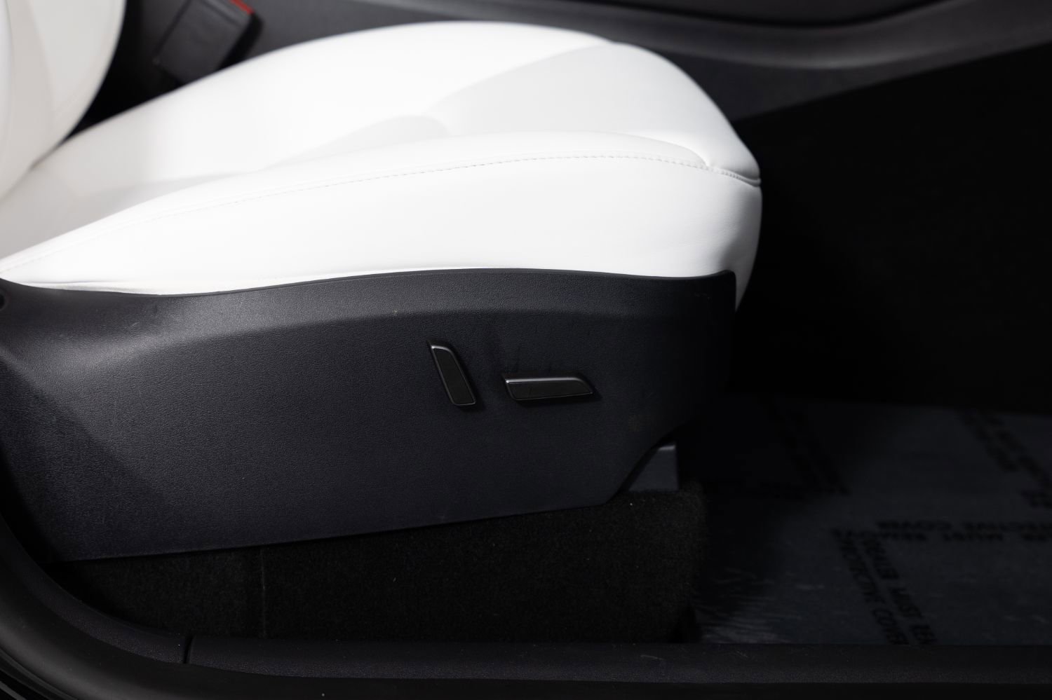 2024 Tesla Model Y Performance