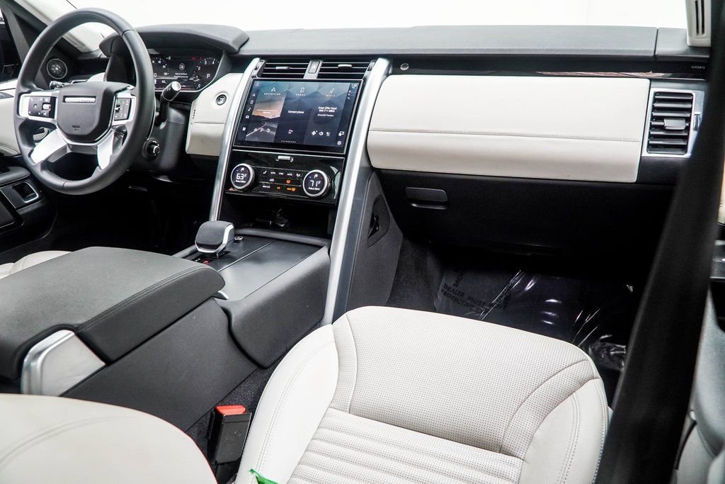 2025 Land Rover Discovery S