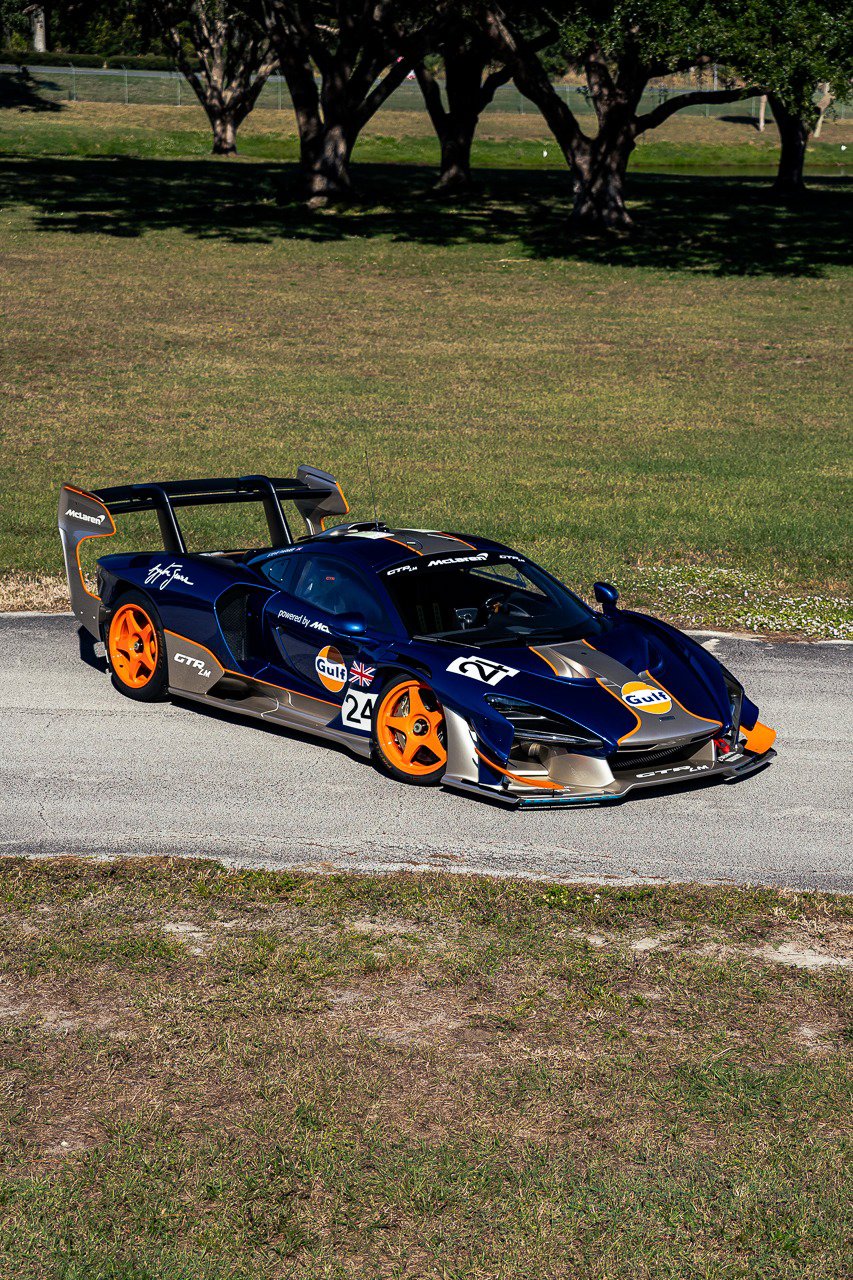 Used 2020 McLaren Senna photo 14