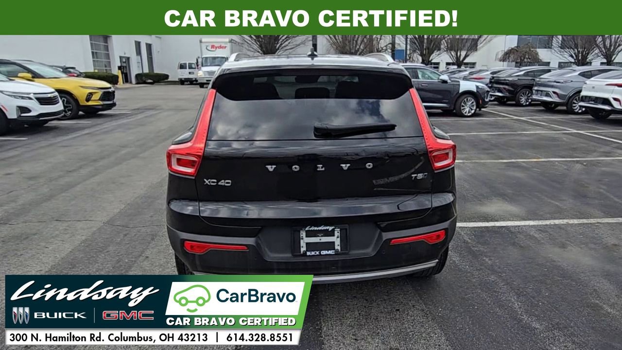 2020 Volvo Xc40 T5 Momentum