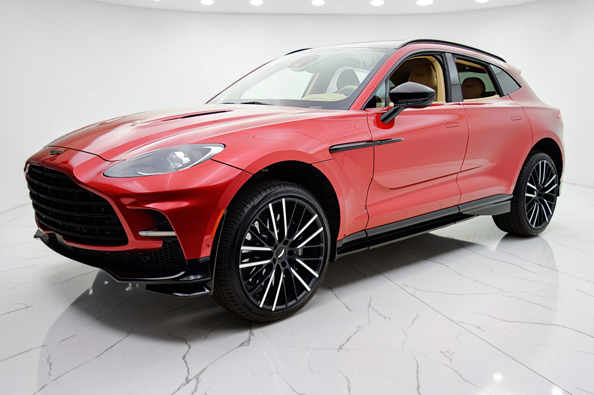 Used 2023 Aston Martin DBX 707