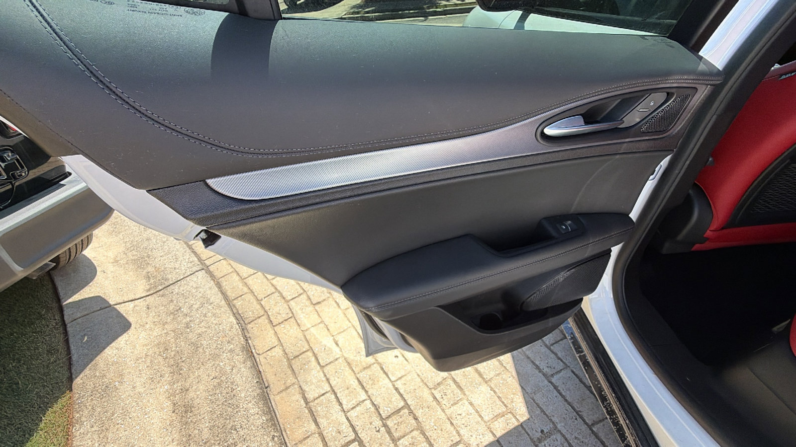 2025 Alfa Romeo Stelvio Sprint