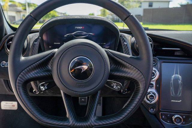 Used 2022 McLaren 720S Spider photo 50
