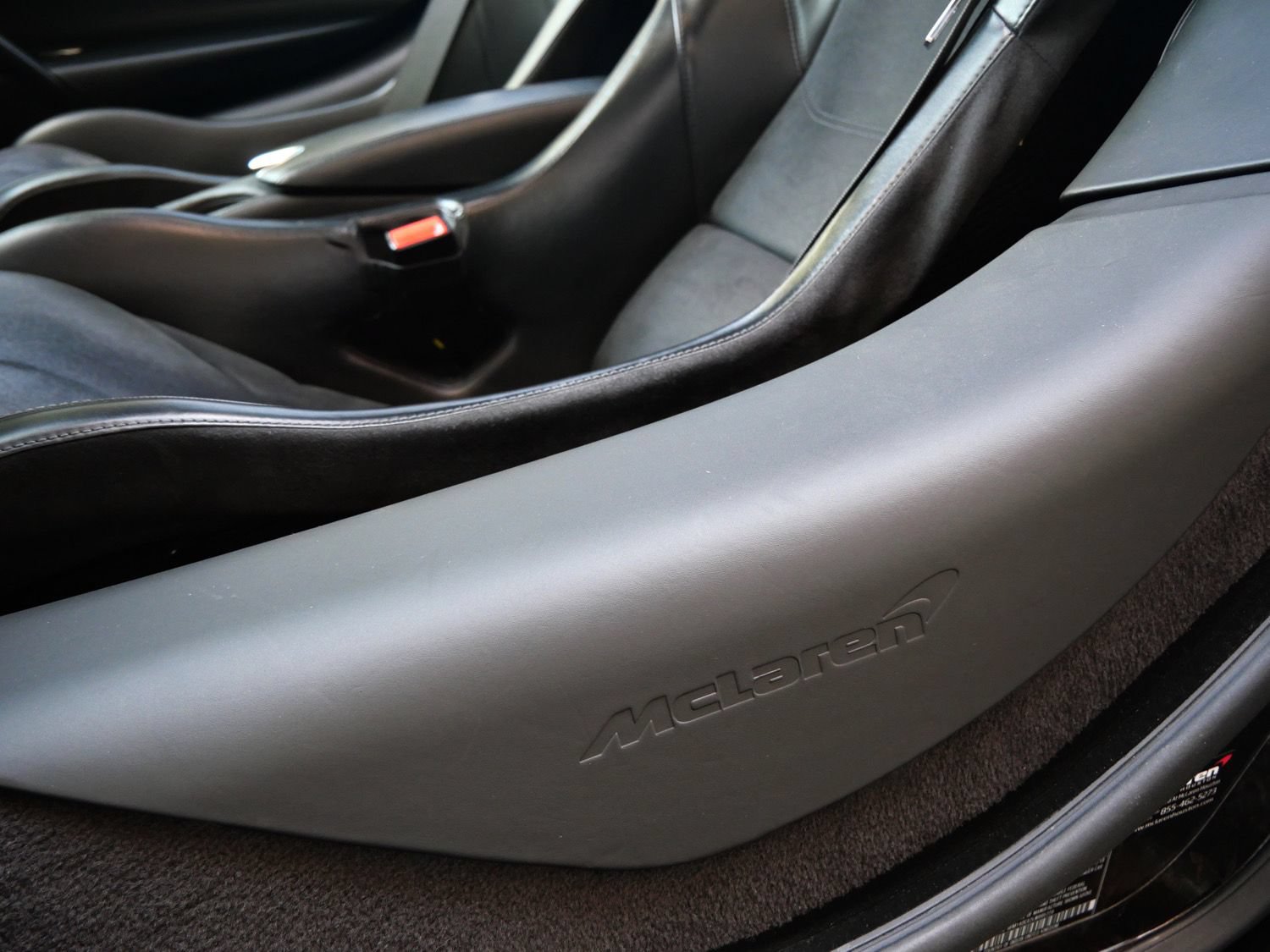 Used 2020 McLaren 720S photo 25