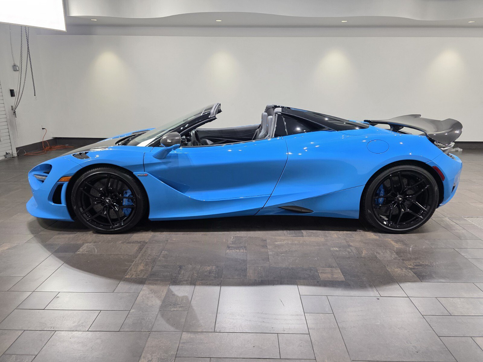 Used 2024 McLaren 750S Spider 3