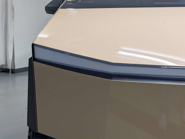 2024 Tesla Cybertruck AWD Crew Cab