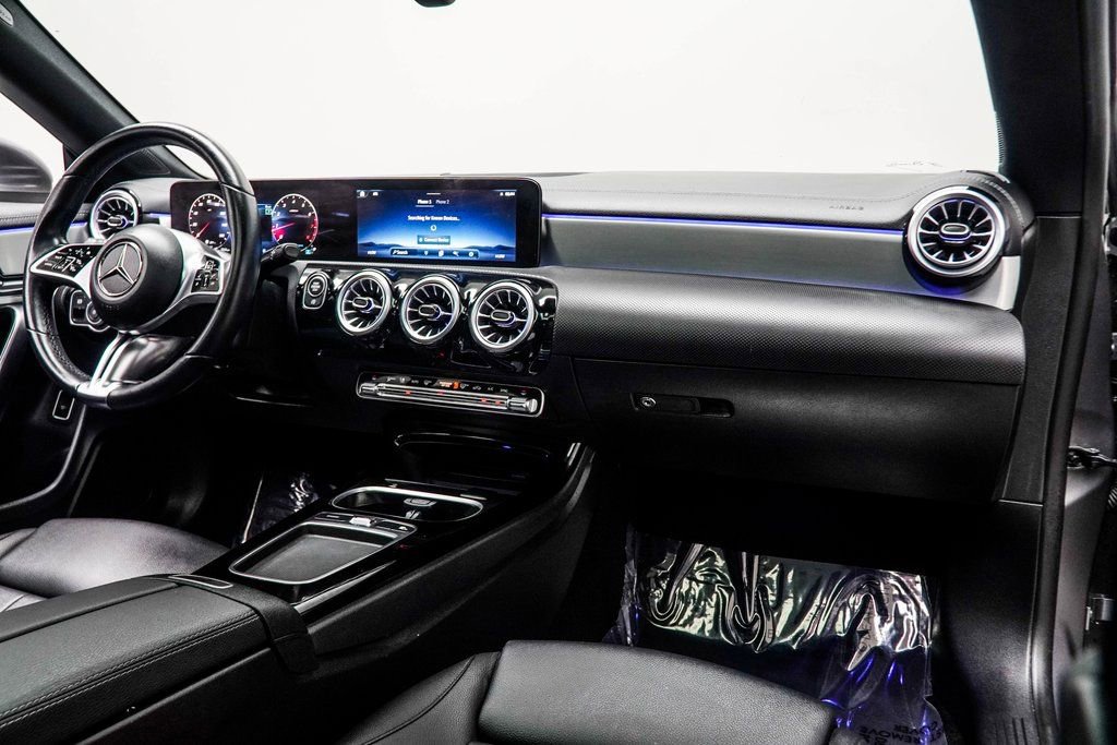 2025 Mercedes-Benz CLA 250