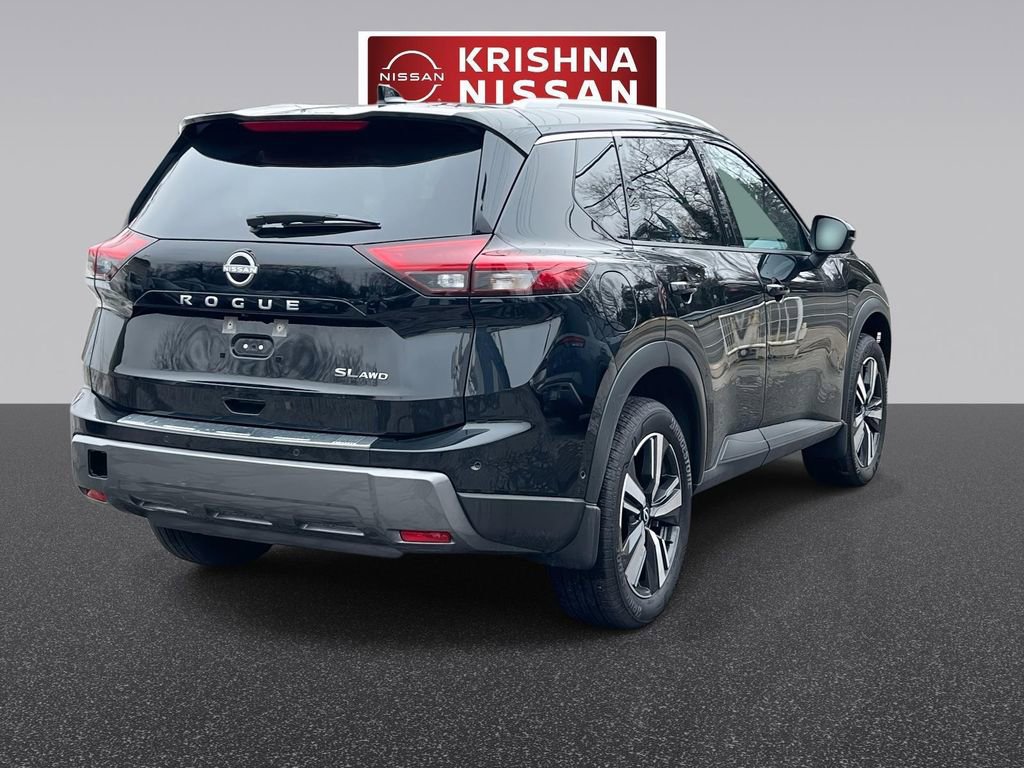 2025 Nissan Rogue SL