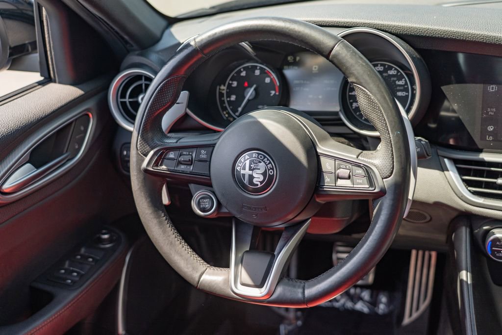 2022 Alfa Romeo Giulia Veloce