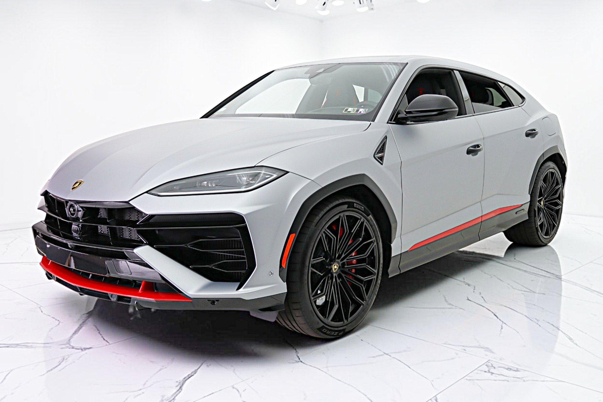 Used 2025 Lamborghini Urus SE