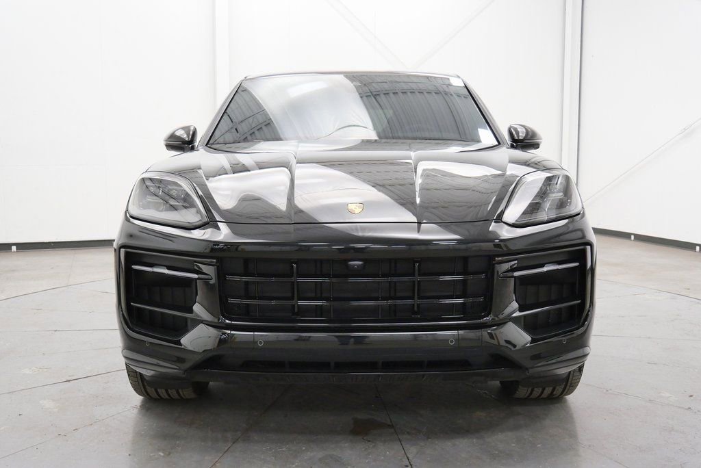 2025 Porsche Cayenne GTS