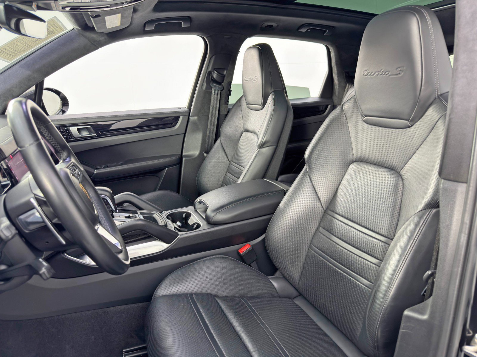 2021 Porsche Cayenne Turbo S