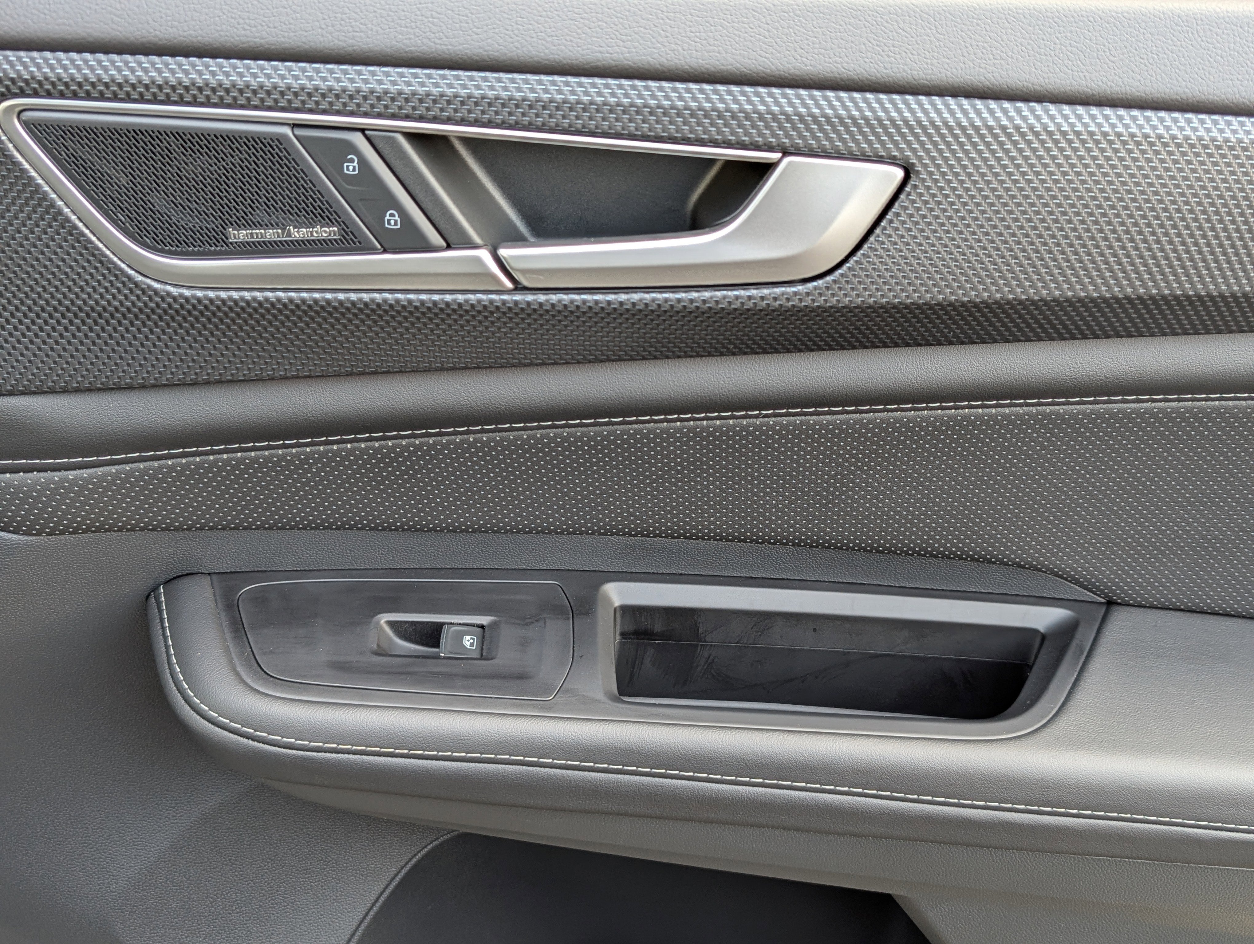 2024 Volkswagen Atlas Cross Sport SEL Premium R-Line