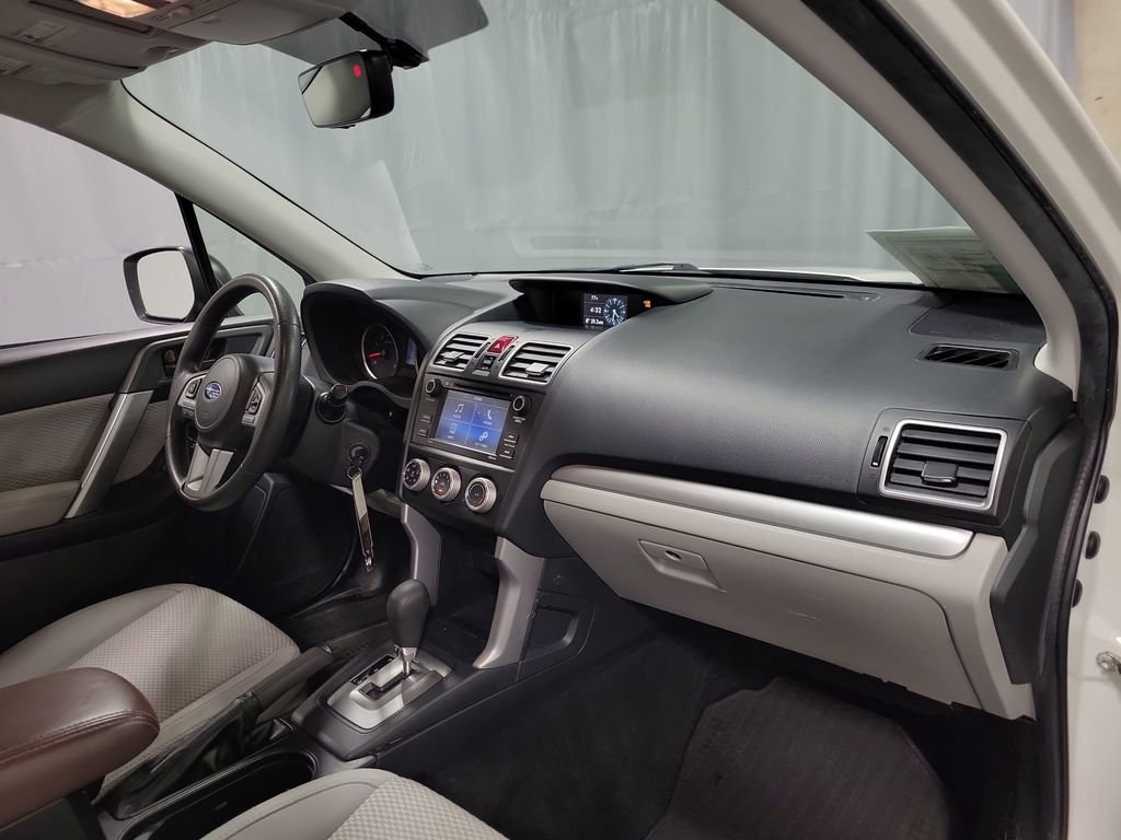 2017 Subaru Forester 2.5i