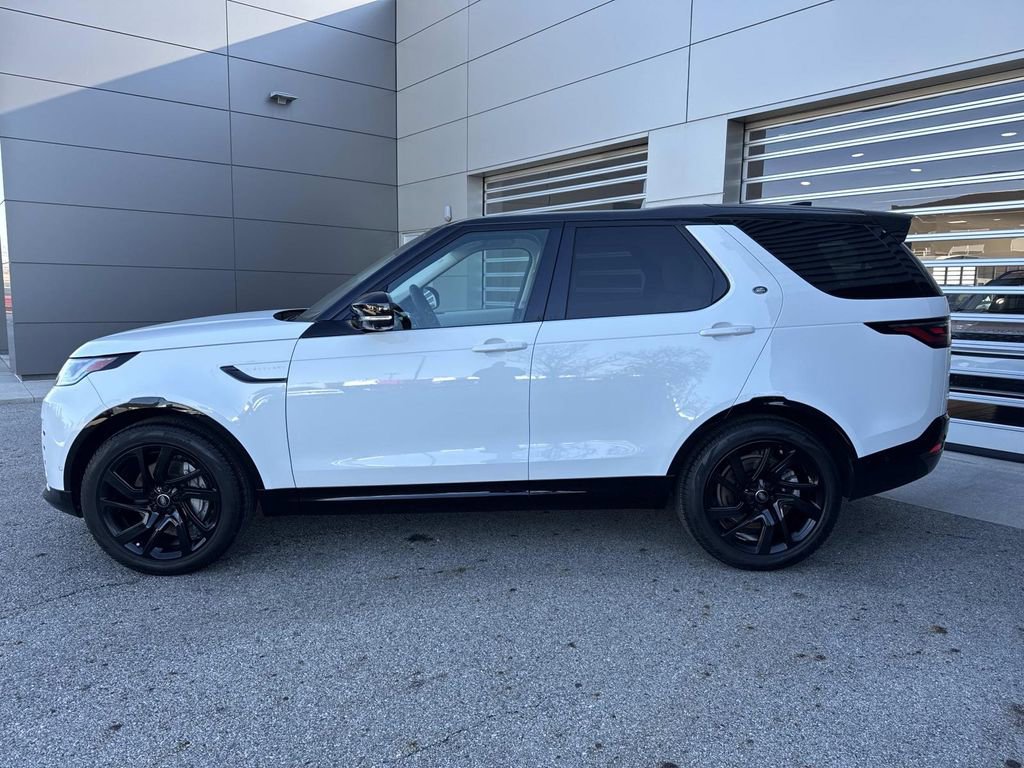 2025 Land Rover Discovery Dynamic SE