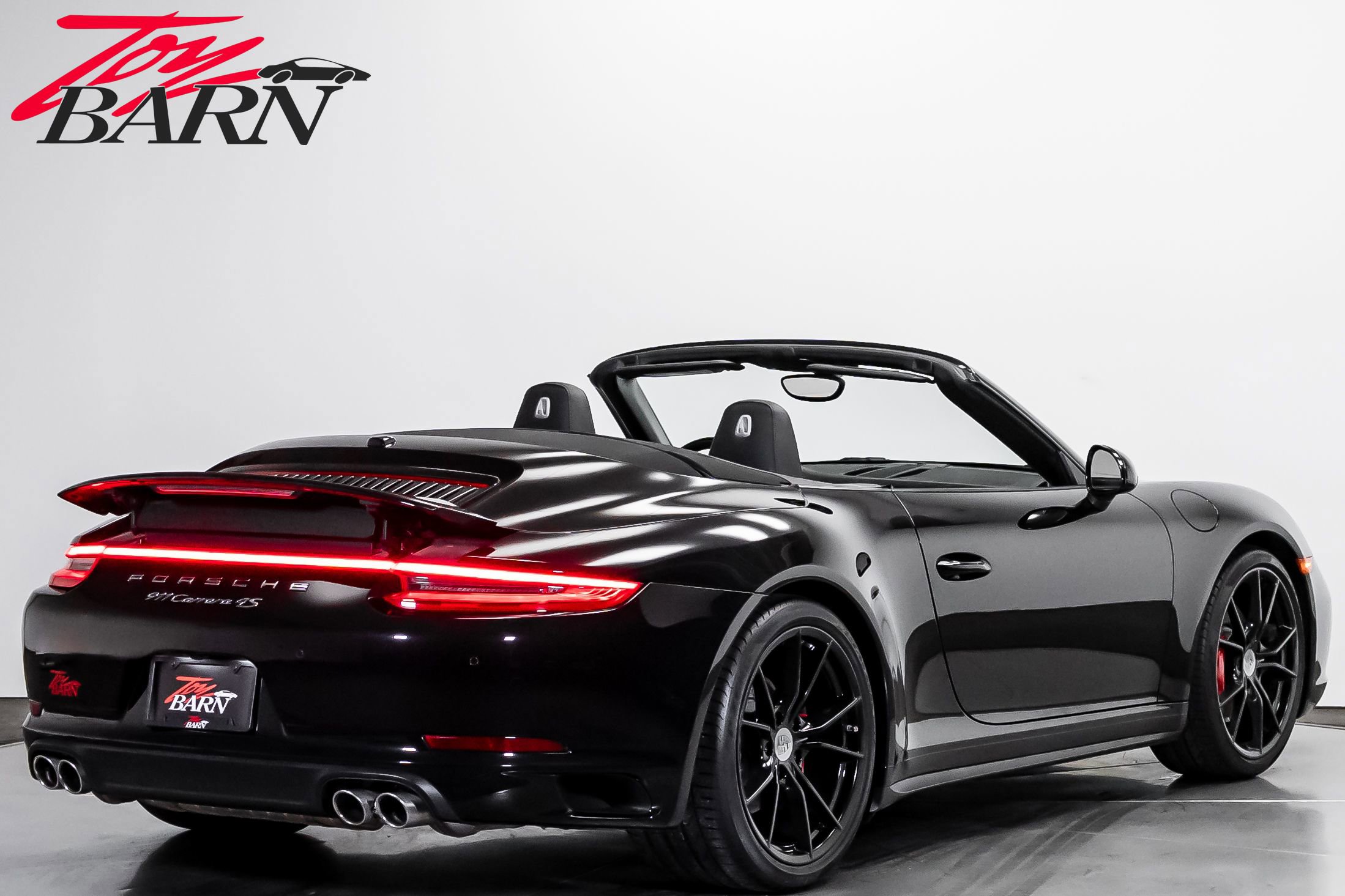 2017 Porsche 911 Carrera 4S