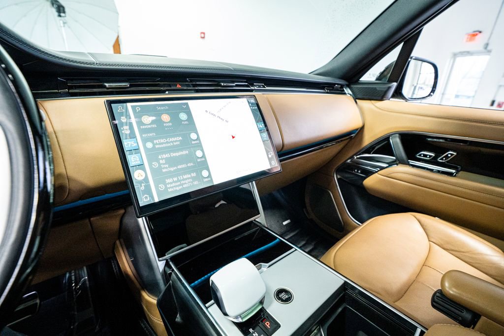 2024 Land Rover Range Rover Long Wheelbase Autobiography