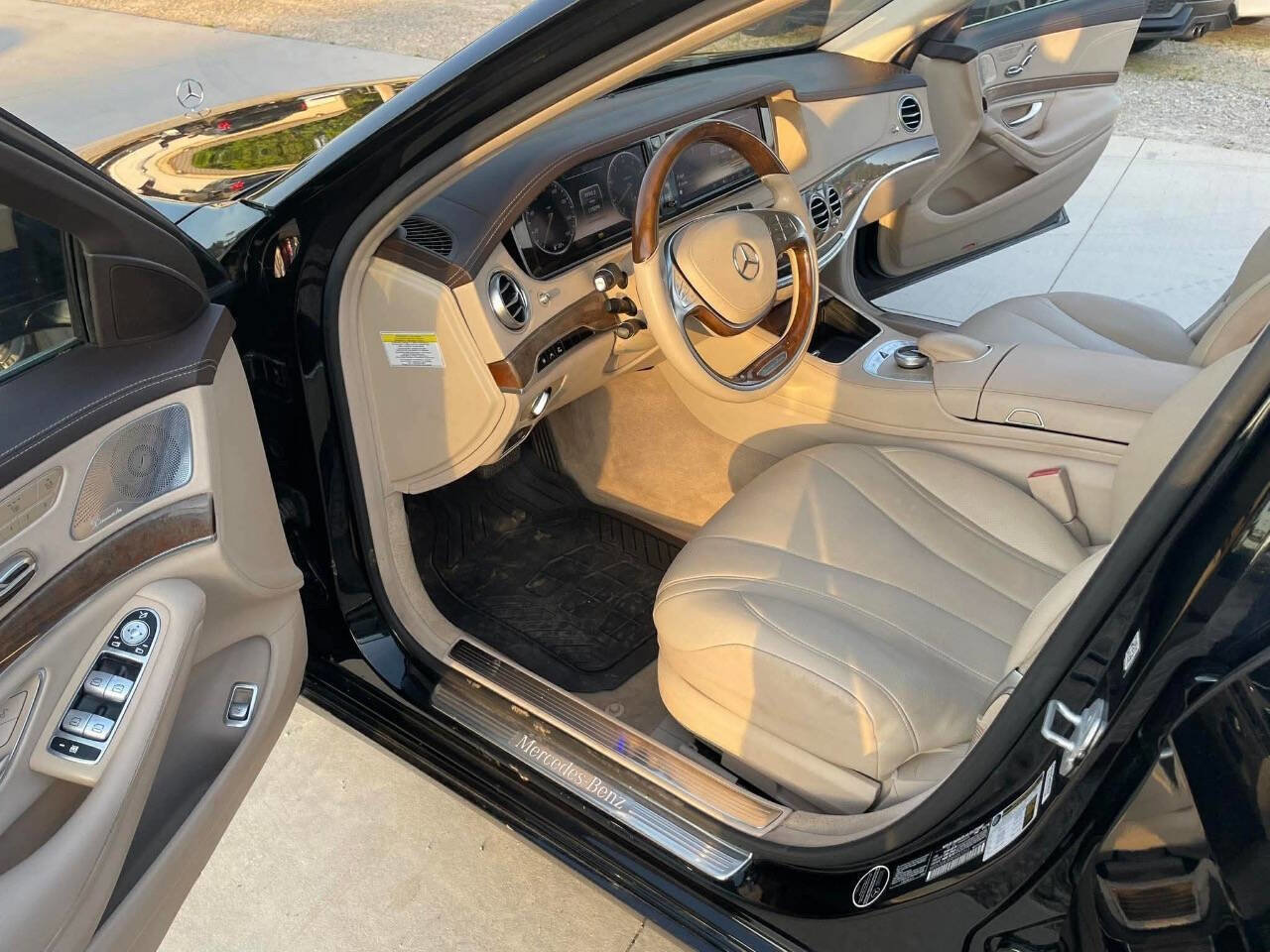 2014 Mercedes-Benz S 550 Sedan