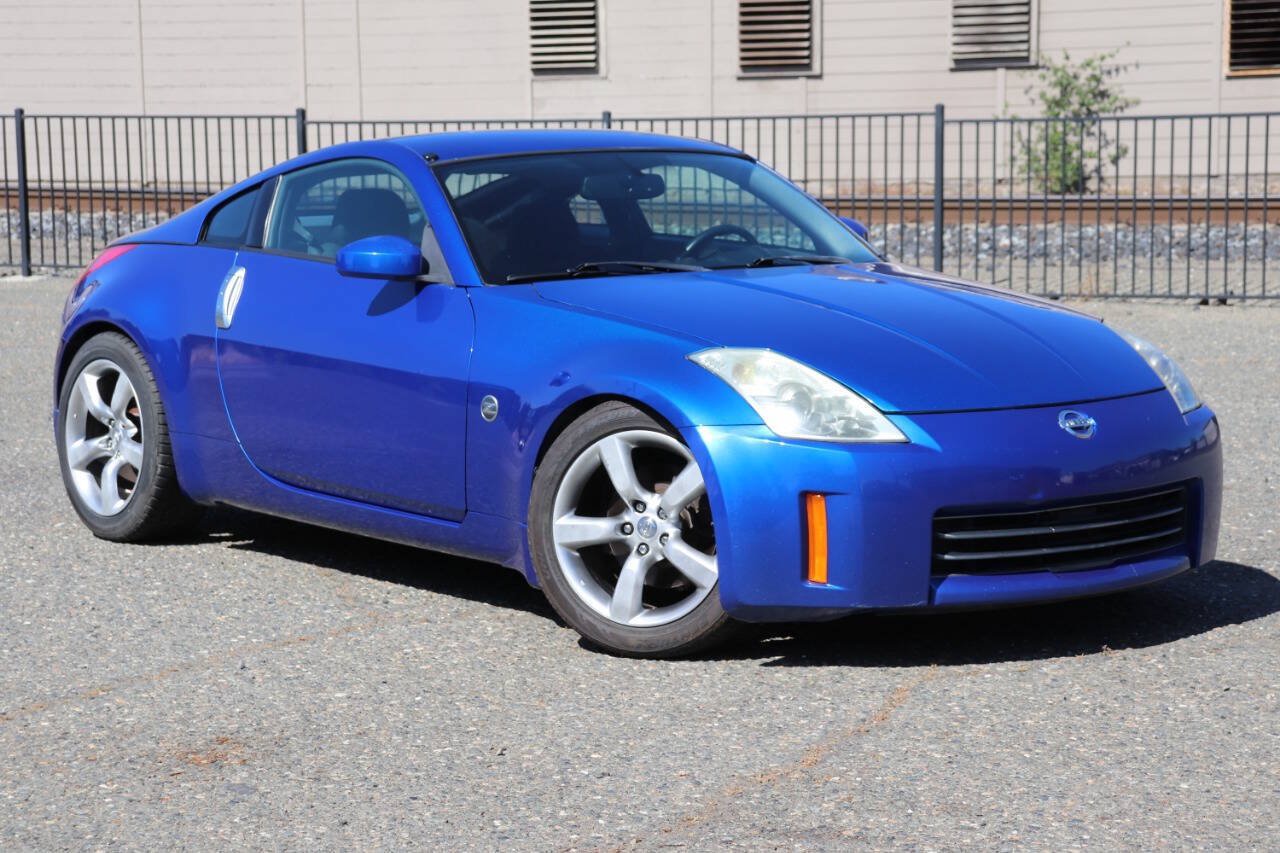 Used 2006 Nissan 350Z Enthusiast w/ (N93) Cargo Convenience Pkg