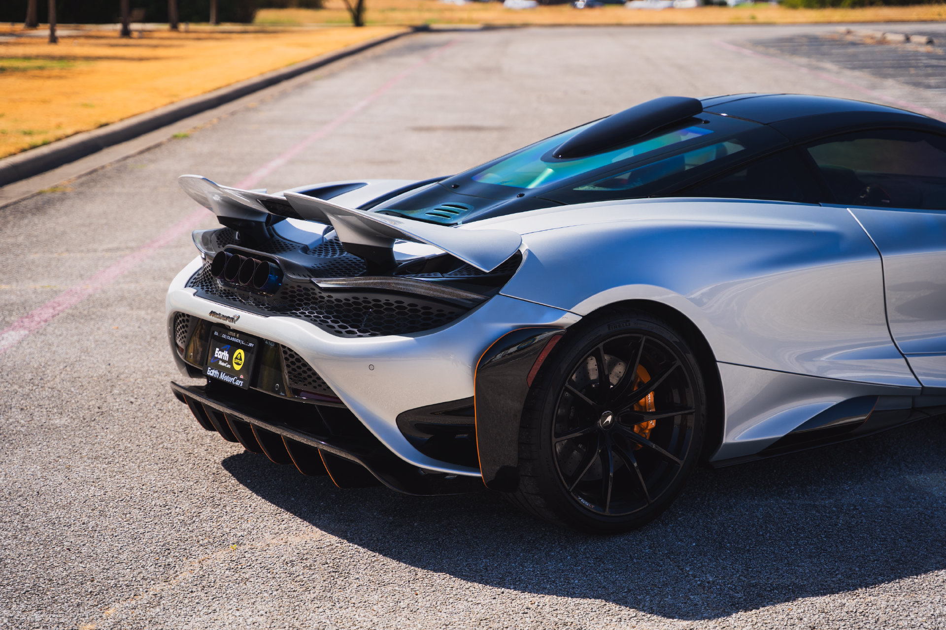 Used 2021 McLaren 765LT photo 30