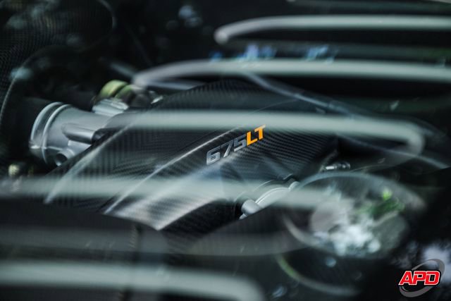 Used 2016 McLaren 675LT Coupe photo 40