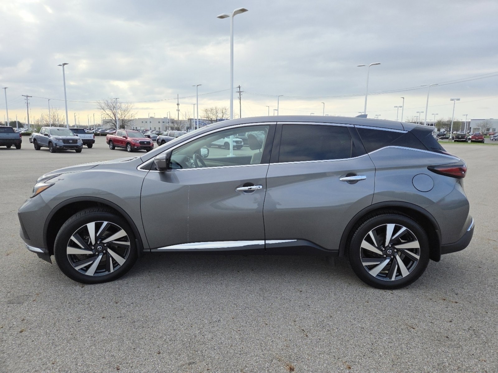 2022 Nissan Murano SL