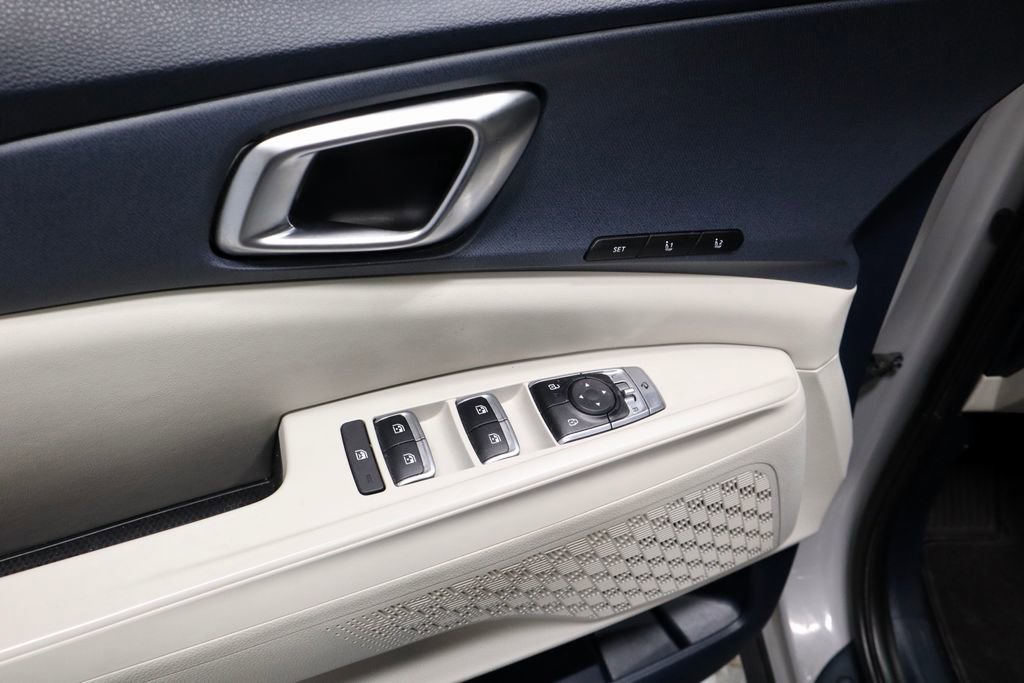 2025 Kia Carnival EX