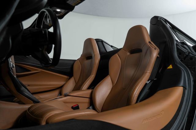 Used 2020 McLaren 720S Luxury photo 19