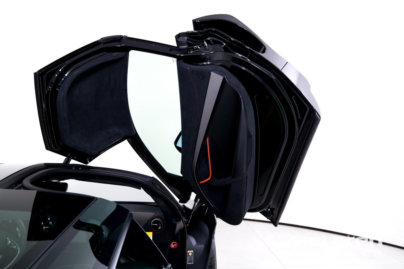 New 2027 McLaren 750S photo 18