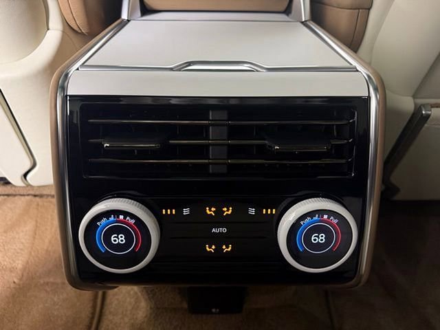 2023 Land Rover Range Rover SV