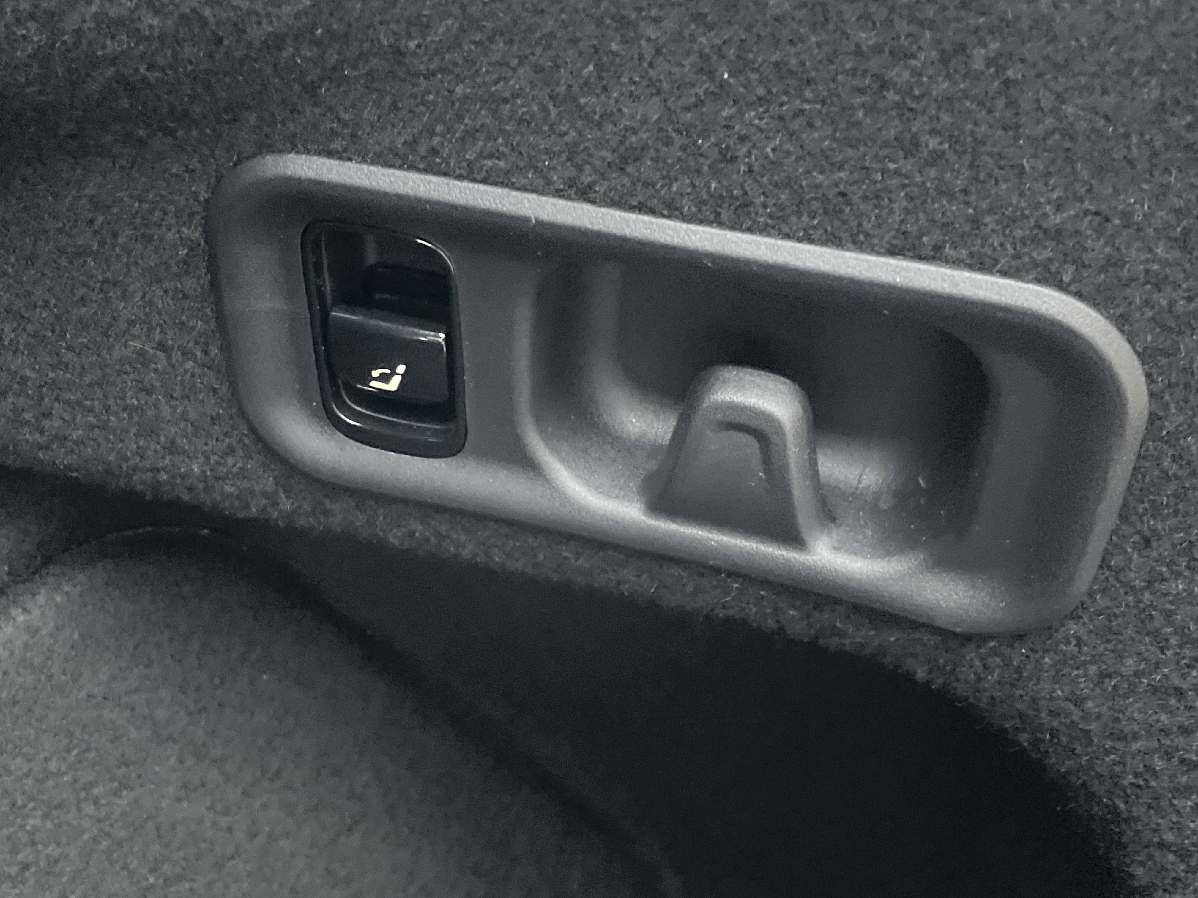 2024 Mercedes-Benz E 350 4MATIC Sedan