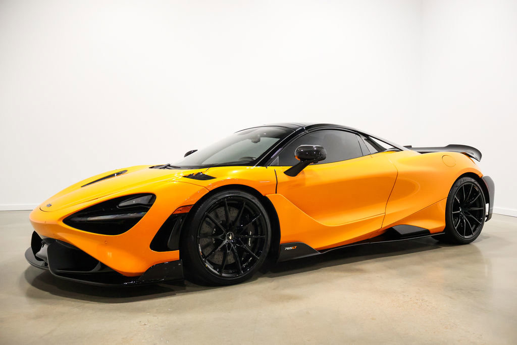 Used 2022 McLaren 765LT photo 13