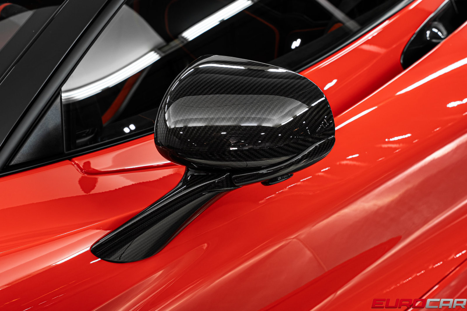 Used 2021 McLaren 765LT photo 18