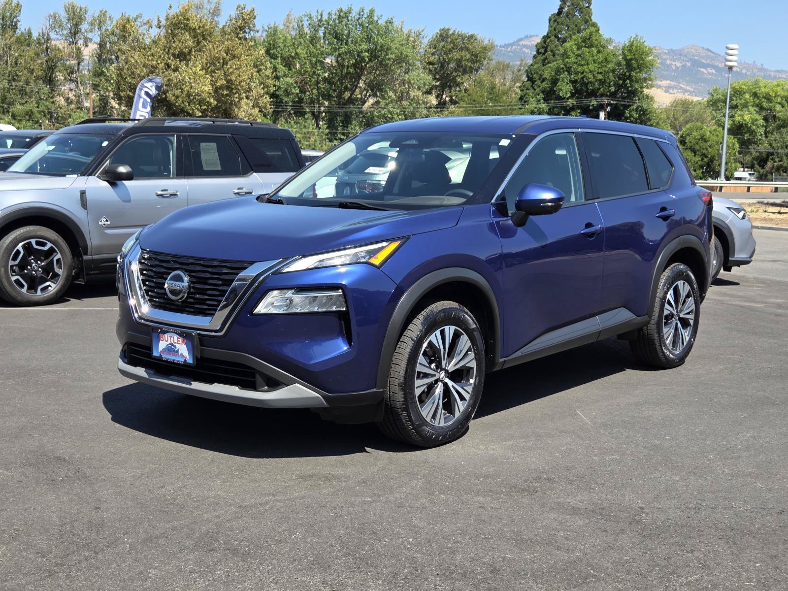 Used 2021 Nissan Rogue SV