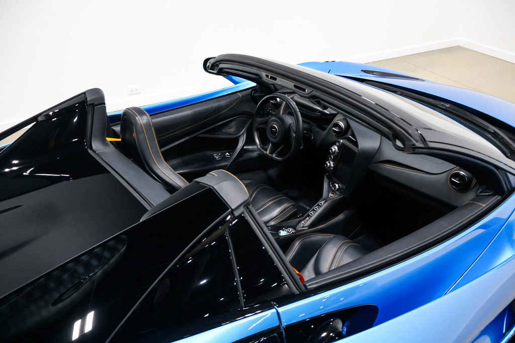 Used 2022 McLaren 765LT photo 91
