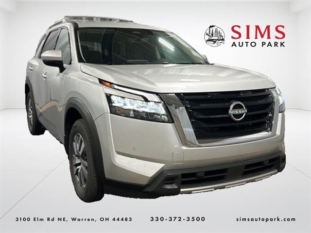2024 Nissan Pathfinder SL