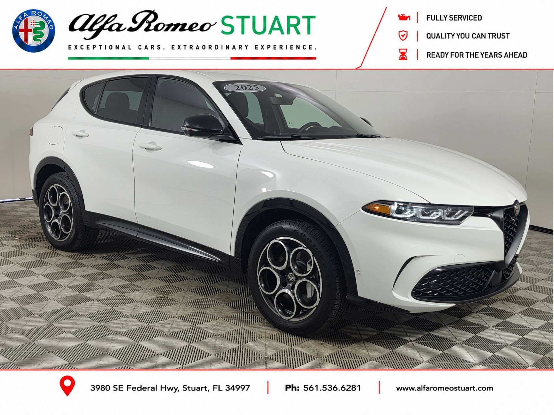 Used 2025 Alfa Romeo Tonale w/ Premium Package