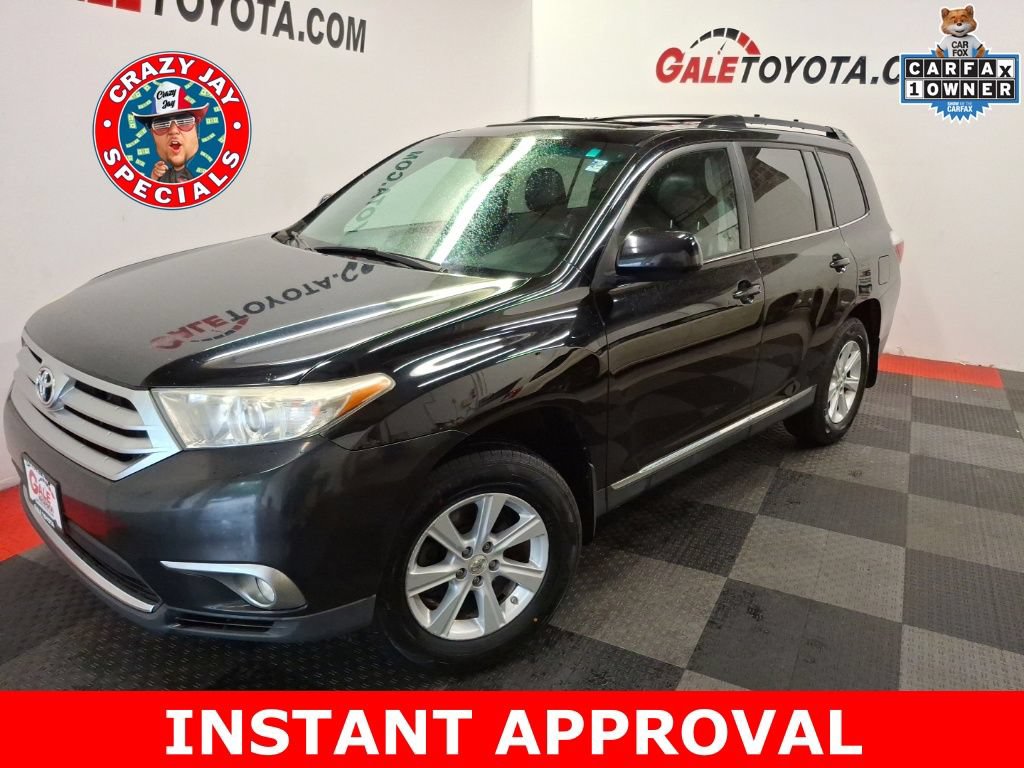 Used 2011 Toyota Highlander SE w/ Tow Pkg