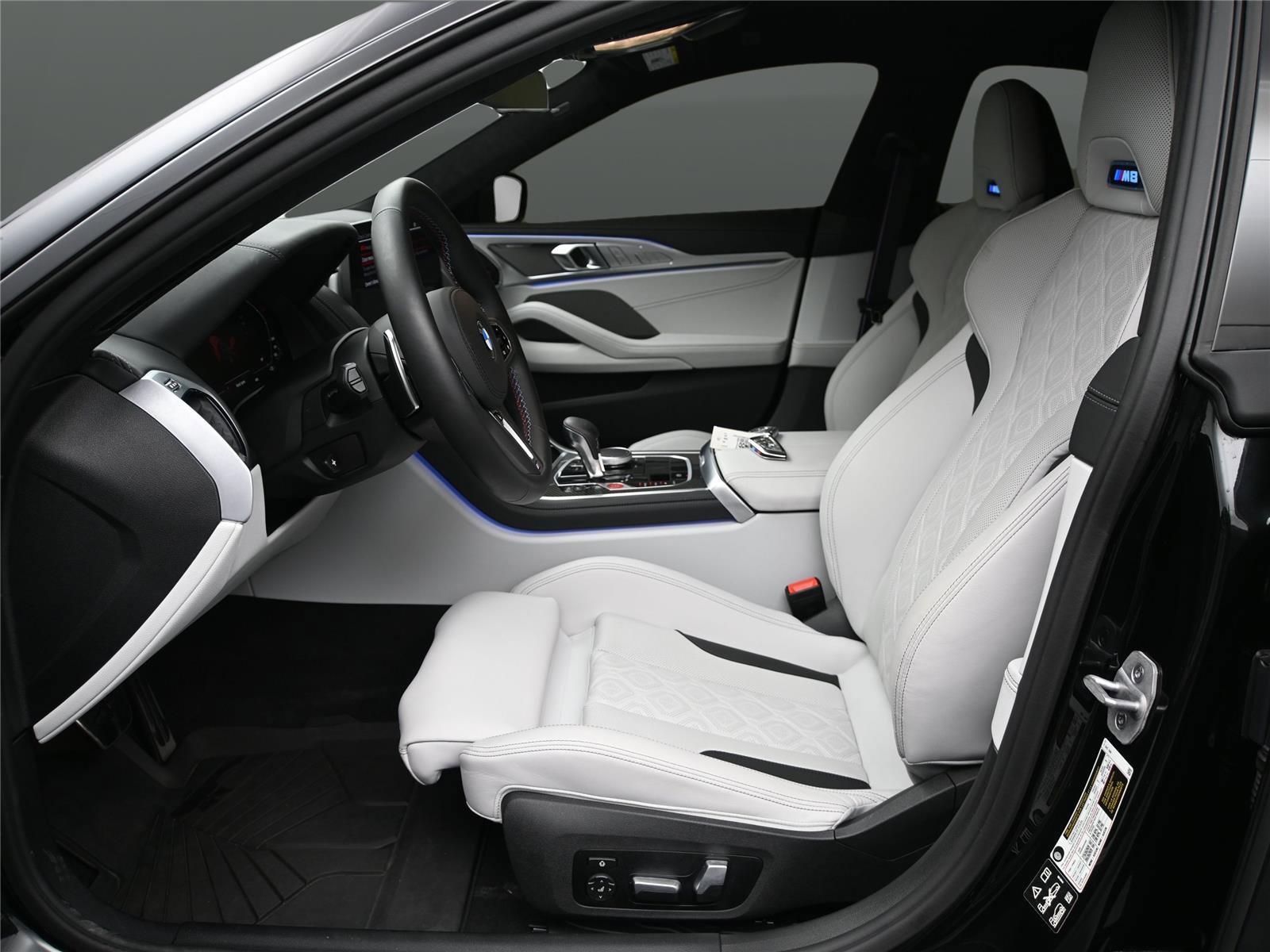 2025 BMW M8 Competition