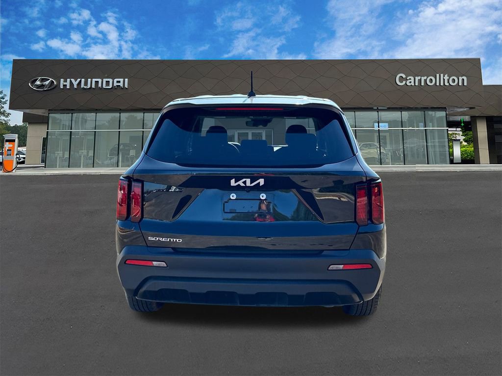 2023 Kia Sorento LX